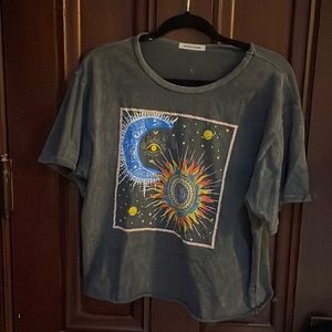 Caution to the Wind Women’s Graphic Tee GUC